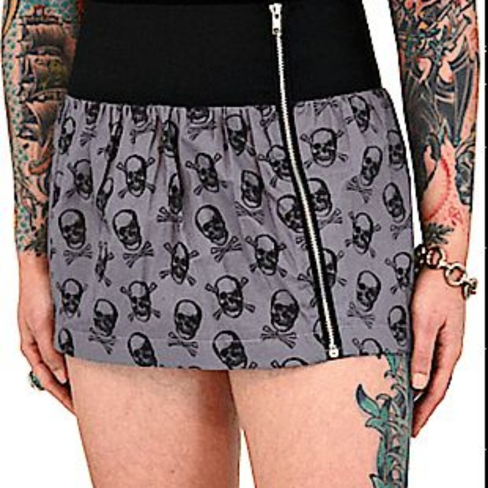 Sourpuss I Want Yer Skull Zip Up Skirt